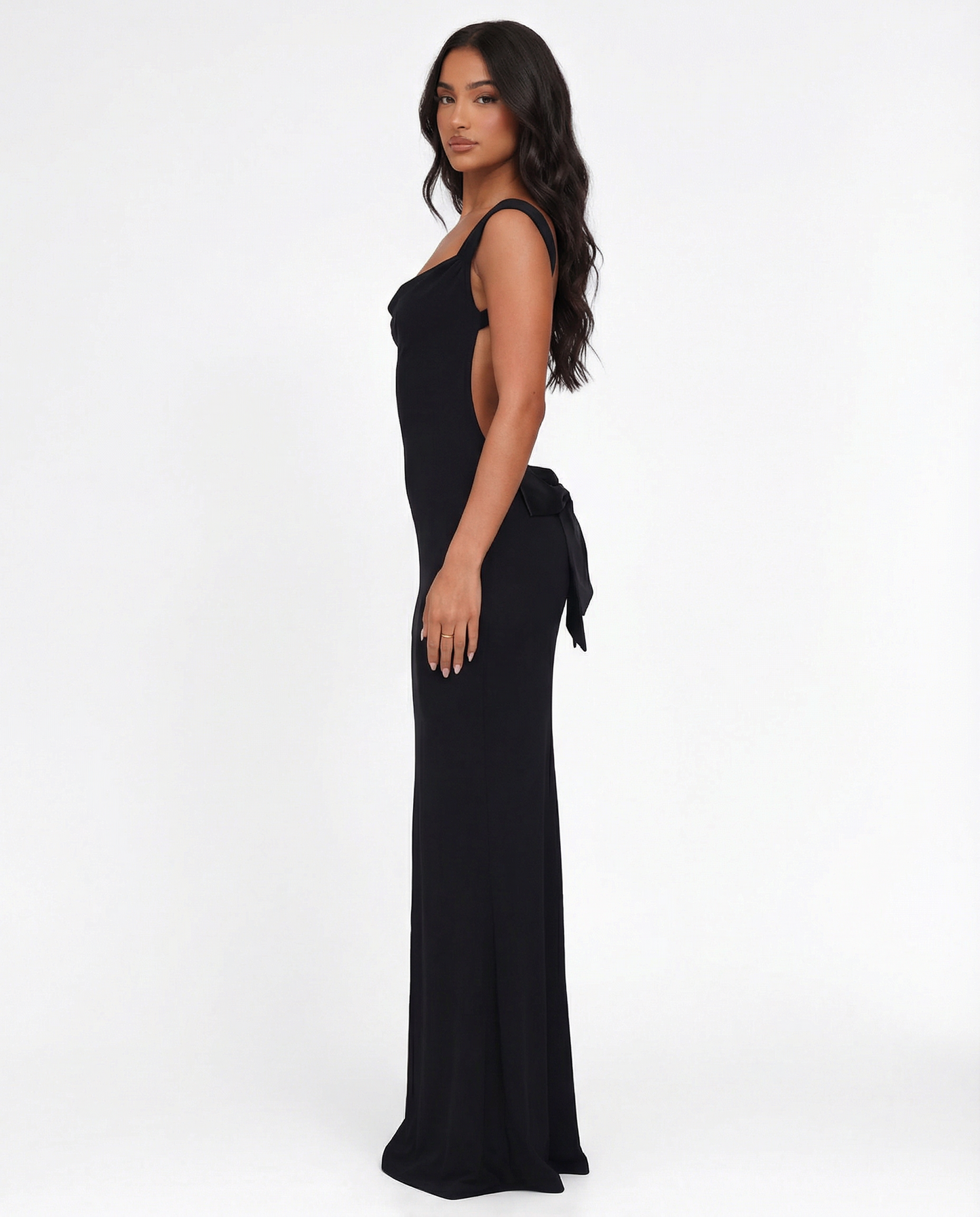 ASTRID | Backless Muse Maxi