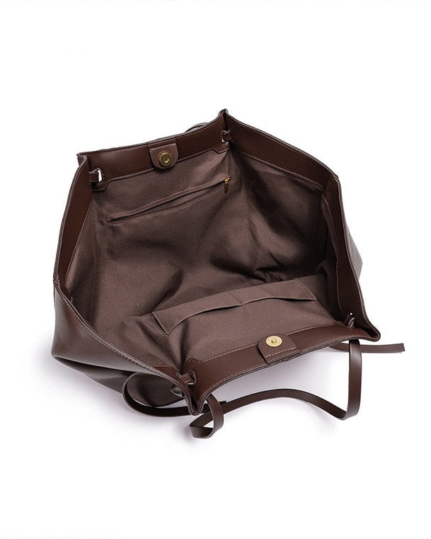 ASTRID | Luxe Curve Shopper