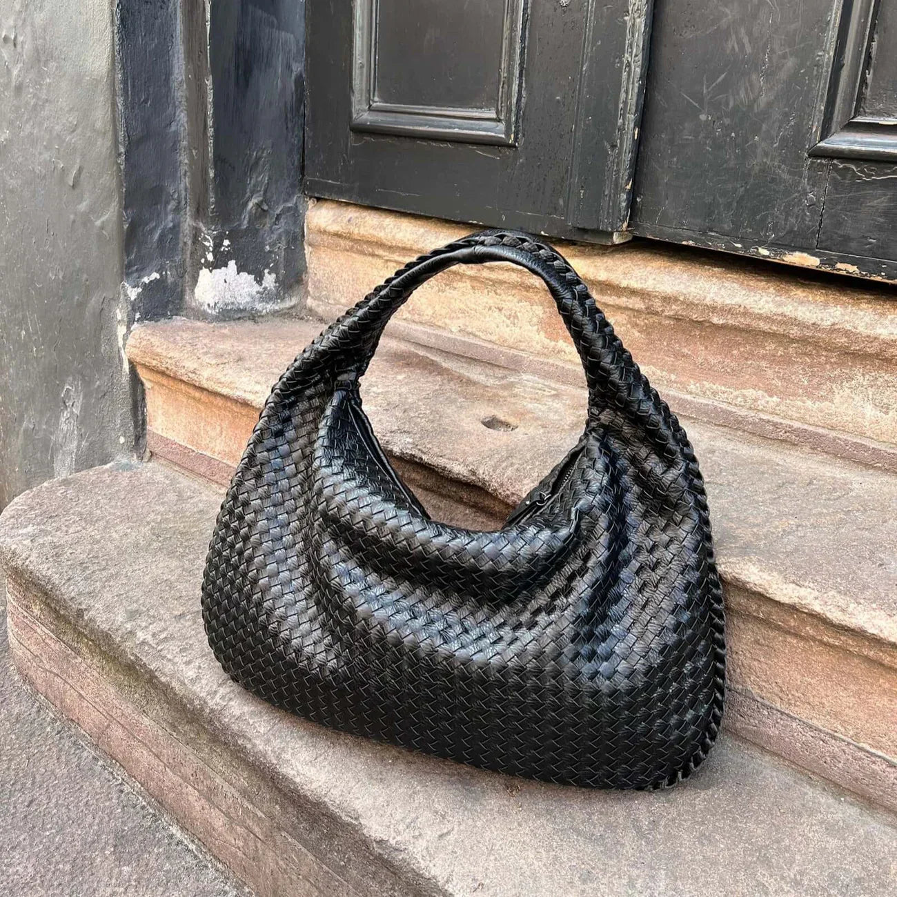 ASTRID | Woven Oversized