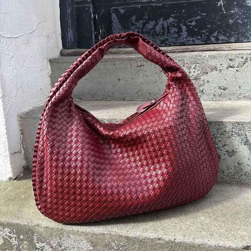 ASTRID | Woven Oversized
