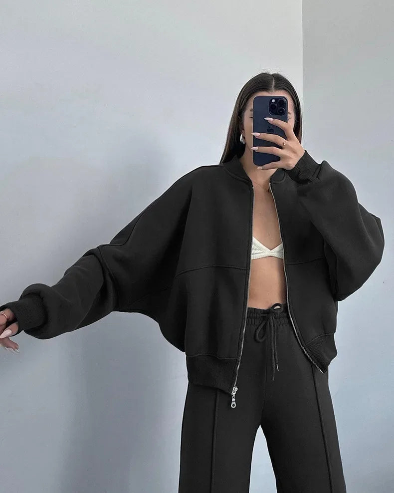 ASTRID | Cozy Oversized Tracksuit