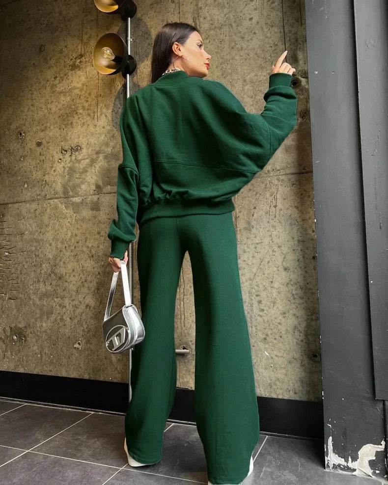 ASTRID | Cozy Oversized Tracksuit