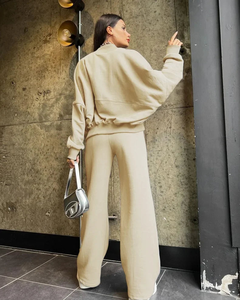 ASTRID | Cozy Oversized Tracksuit