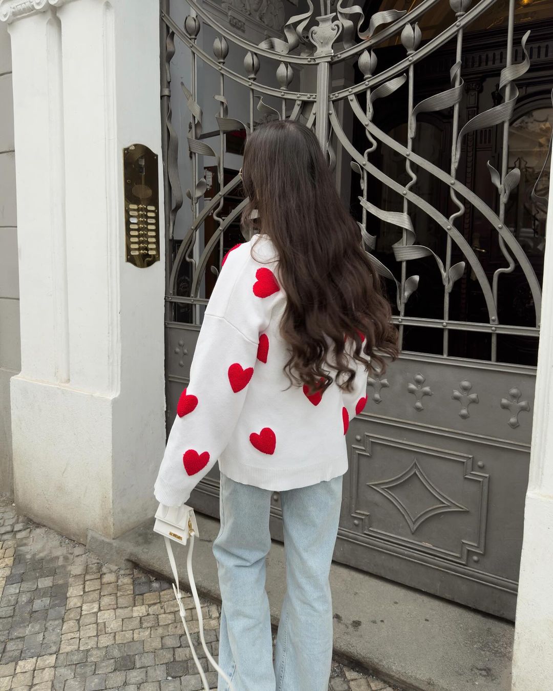 ASTRID | Love Sweater