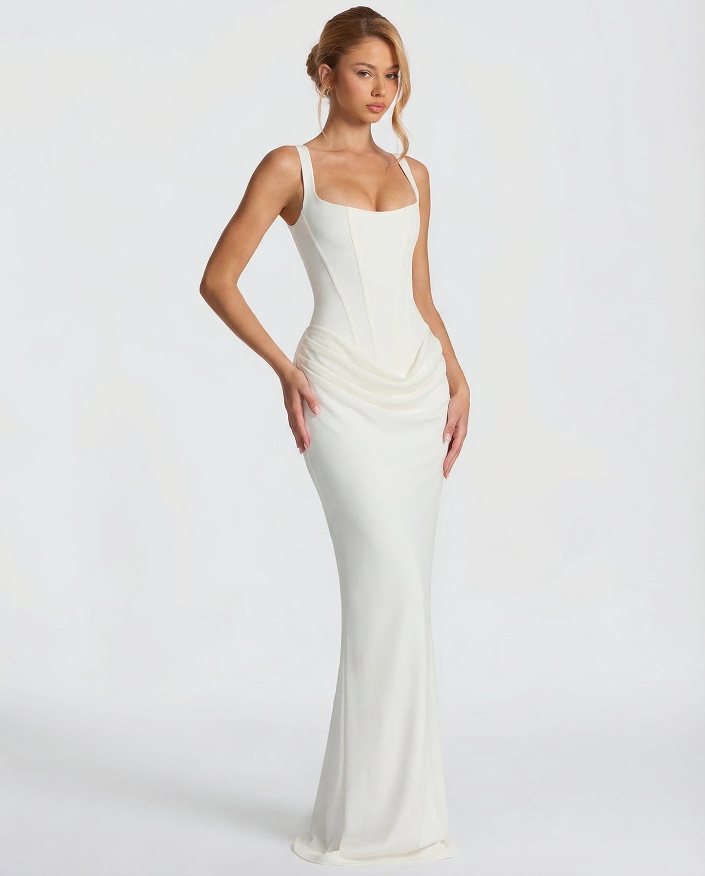 ASTRID | Hourglass Maxi