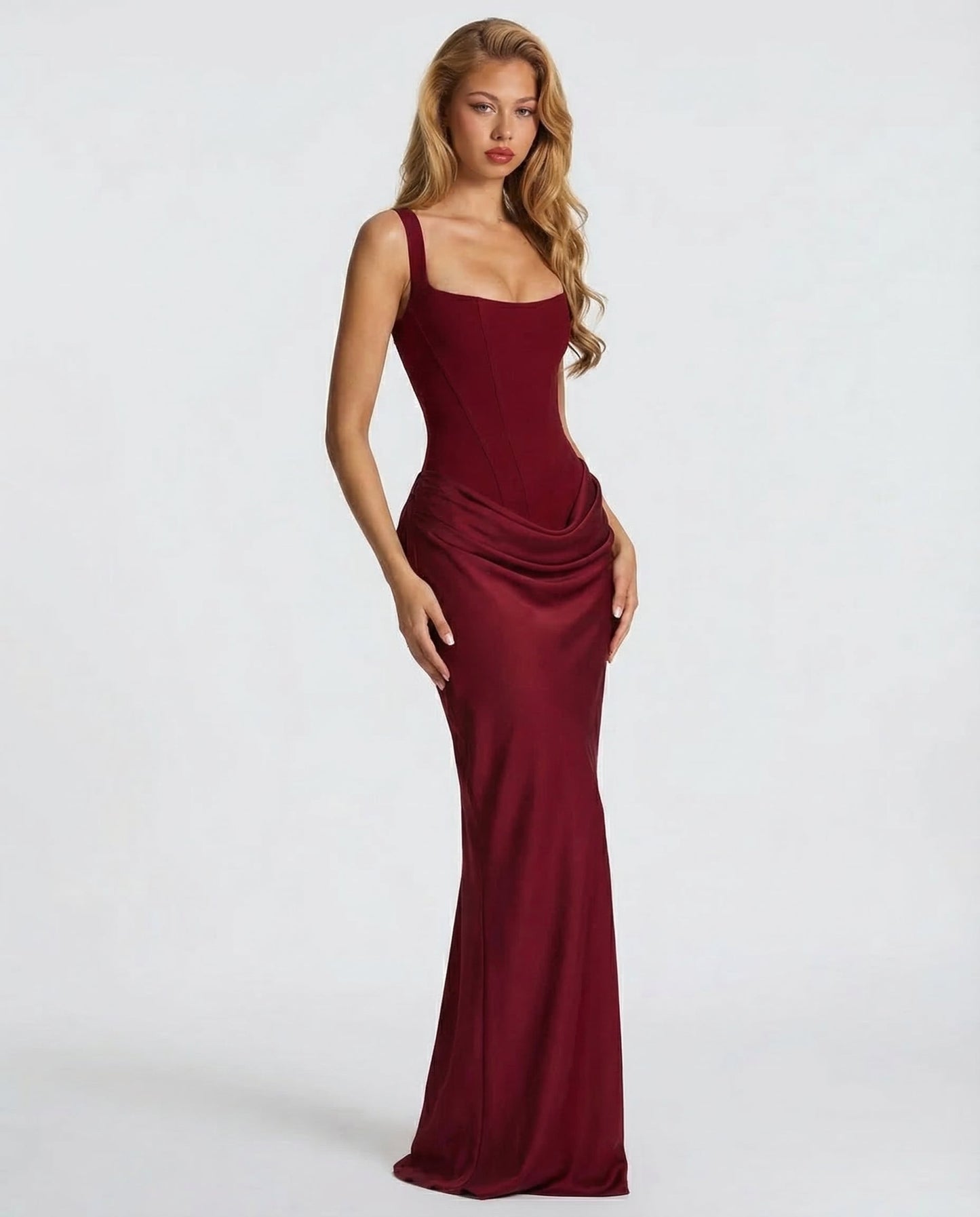 ASTRID | Hourglass Maxi