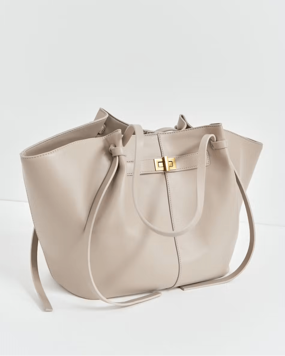 ASTRID | Luxe Curve Shopper
